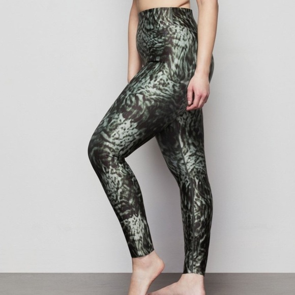 Good American WILD NIGHT LEGGING - Picture 2 of 5